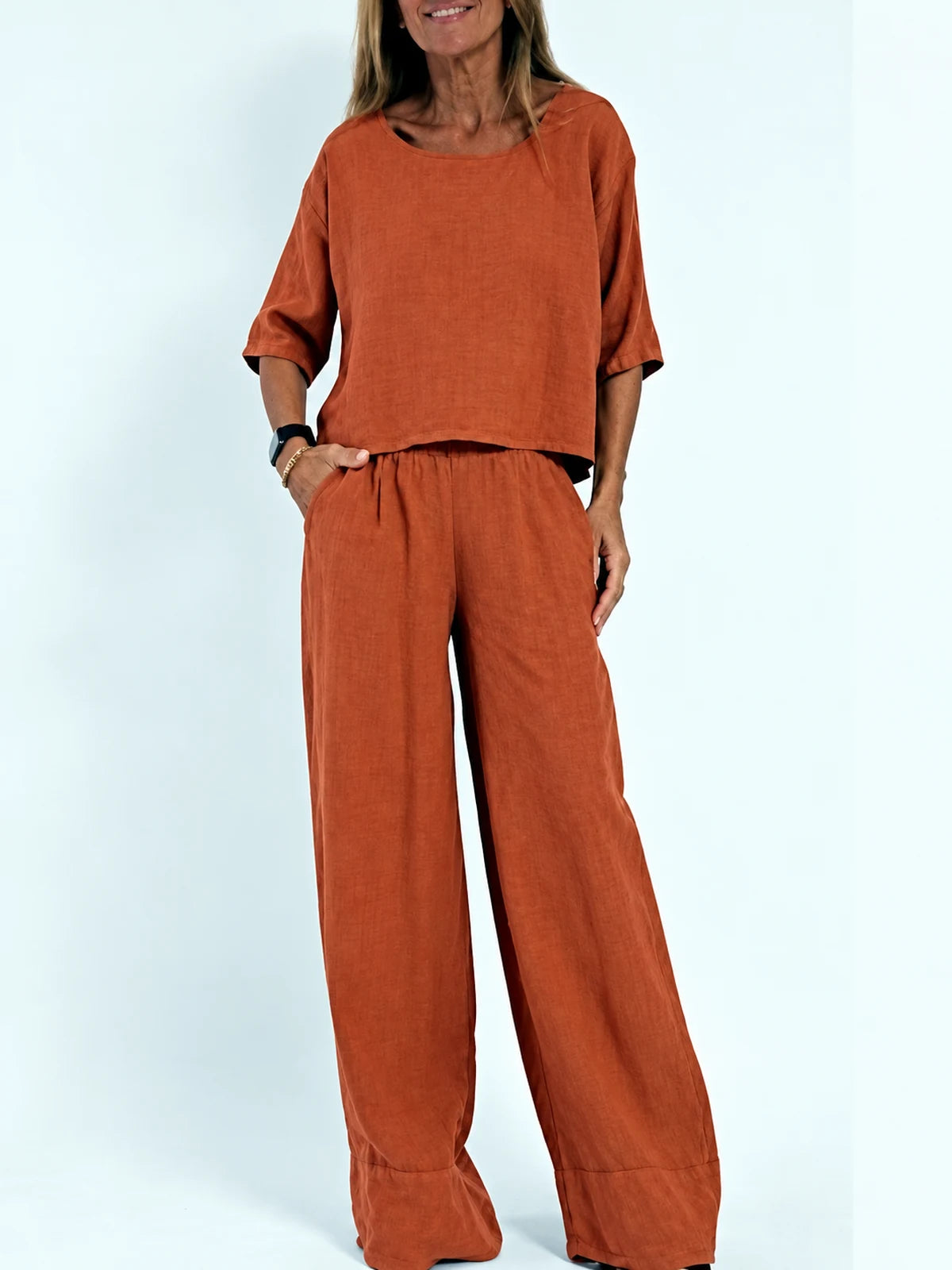 Women's Cotton Linen Two Piece Set with Top and Pants in Green - product view