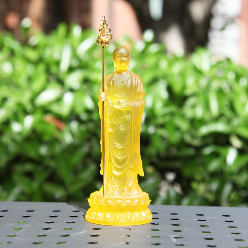 Resin Glass Ksitigarbha Bodhisattva Statue: Home Temple Decor (6.22 inch)