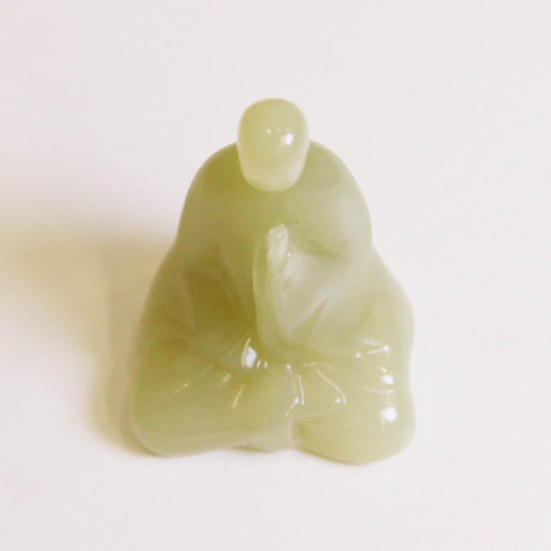 Jade Buddha Statue, Resin Base, Home Living Room Desktop Ornaments, Chinese Zen Porch Study Room Decoration, Housewarming Gift