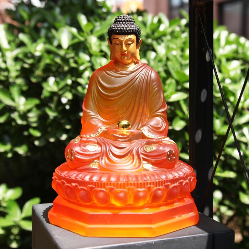 Resin Sakyamuni Buddha Sakyamuni Buddha, Auspicious Offering Crafts, Ornaments, Lingshan Tathagata Buddha Statue