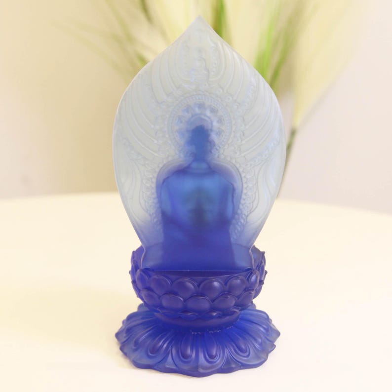 Resin Medicine Buddha Statue: Gold Gilded Buddhist Temple Offering