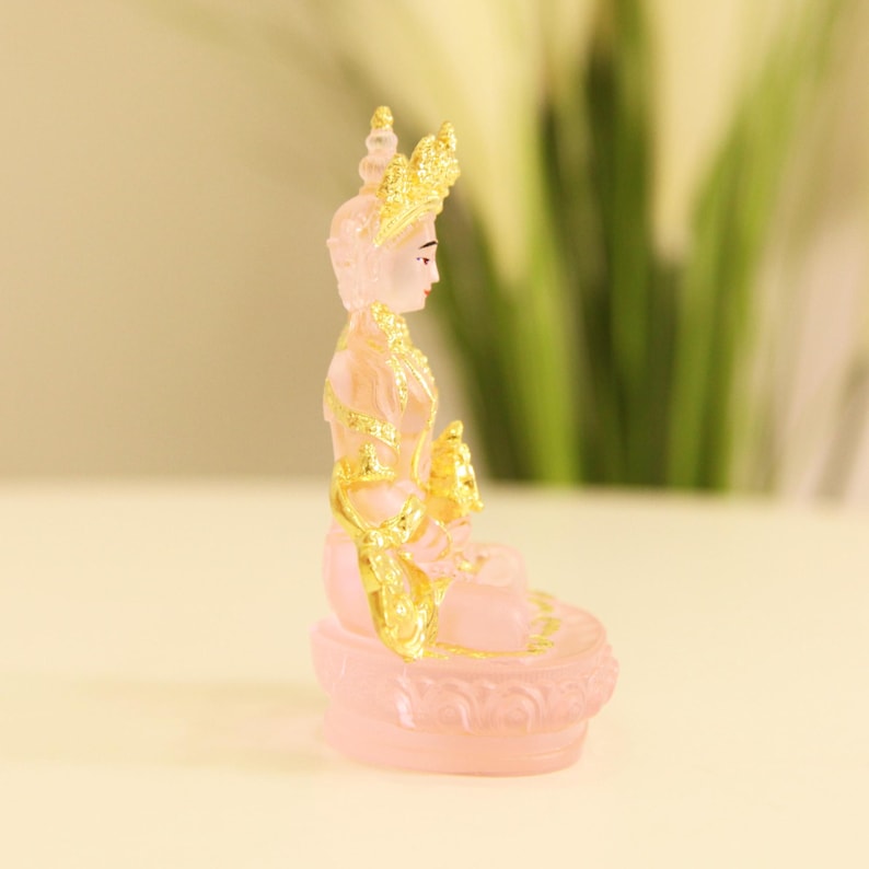 Liuli Glass Amitayus Buddha Statue: Tibetan Altar Decor