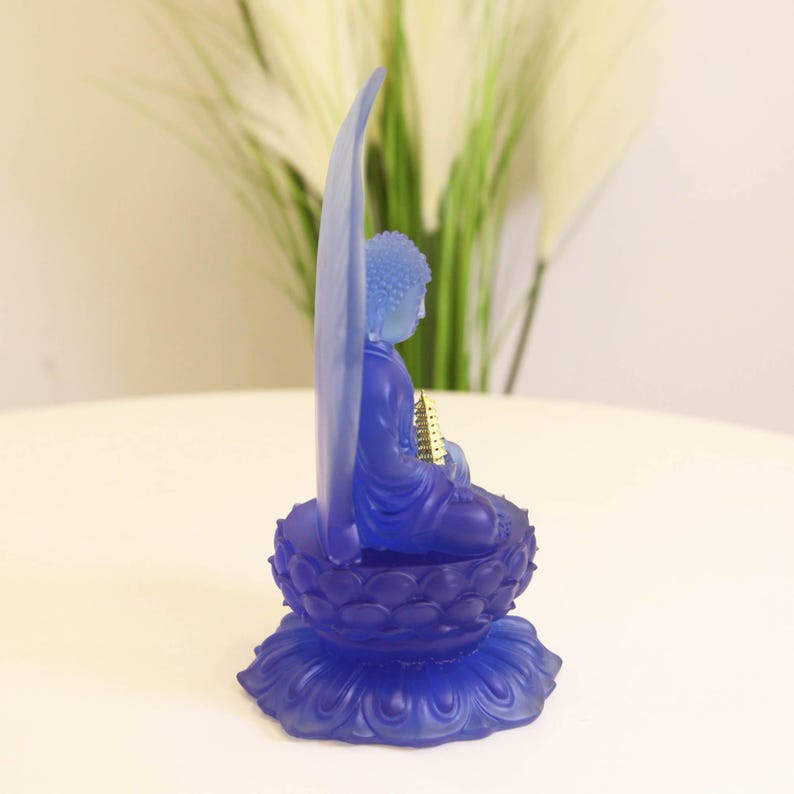 Resin Medicine Buddha Statue: Gold Gilded Buddhist Temple Offering