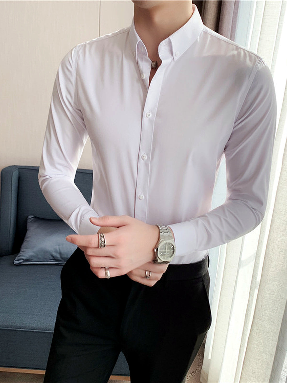 Casual Short Sleeve Shirt in White - product view