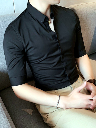 Casual Short Sleeve Shirt in Black - product view