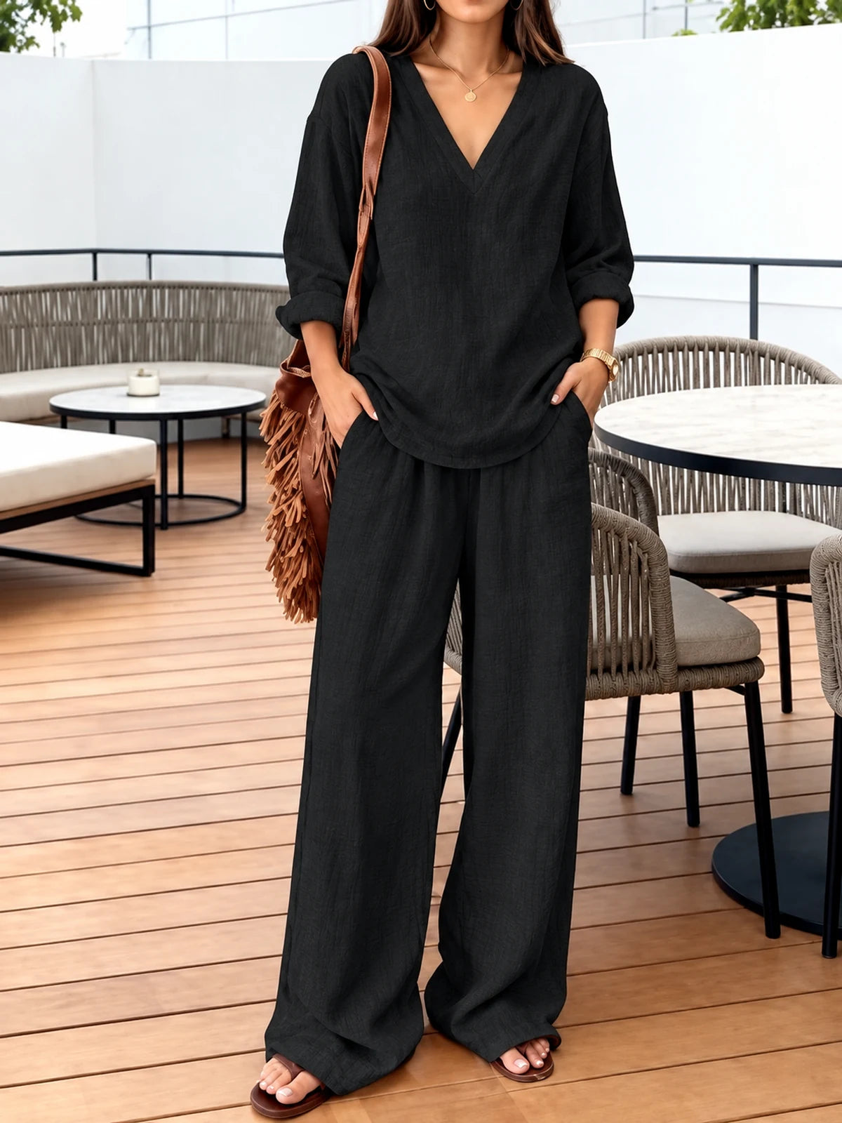Women's Elastic Waist Wide Leg Pants Loose Casual Trousers in Black - product view