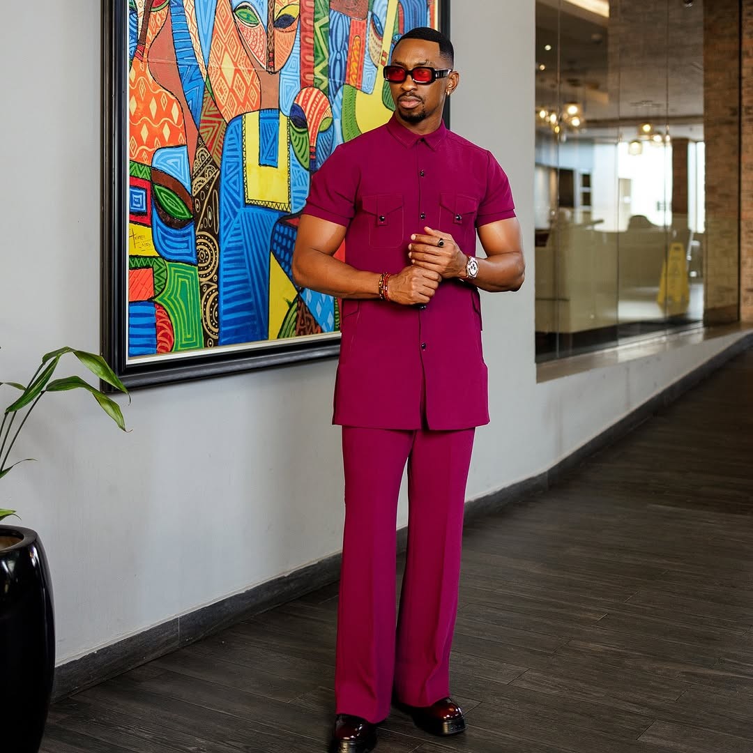 Men's Refined Solid Color Suit