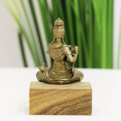 Bronze Guanyin Buddha Statue: Lotus Flower, Portable Altar Ornament