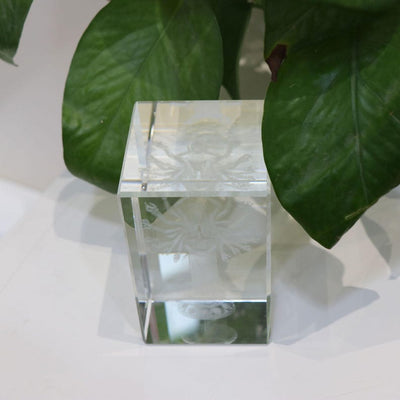 Glass Guanyin Statue: 3D Laser Carved Buddhist Ornament