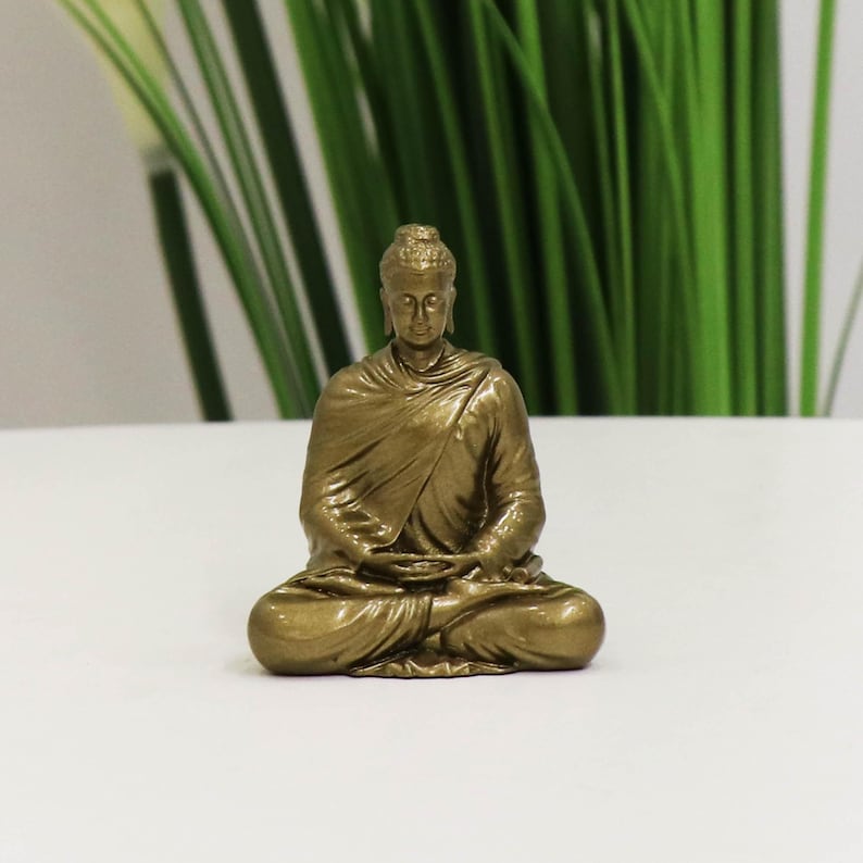 Seated Sakyamuni Buddha Statue: Pure Brass Home Altar Ornament