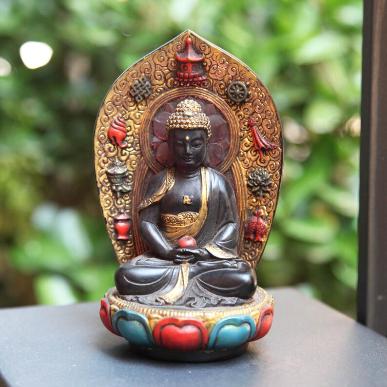 Glass Sakyamuni Buddha Statue: Hand-Painted Medicine Buddha Decor