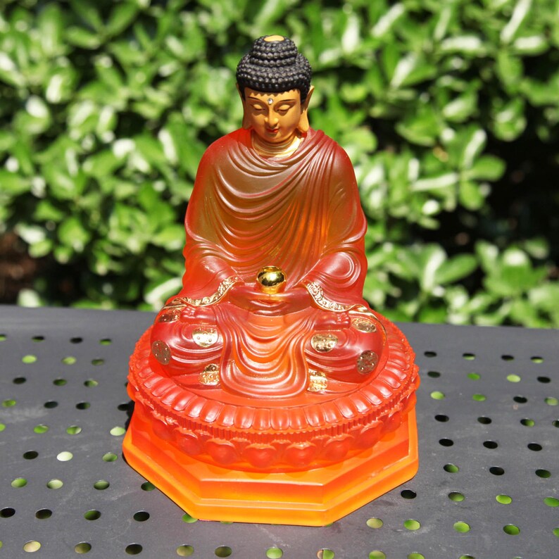 Resin Sakyamuni Buddha Sakyamuni Buddha, Auspicious Offering Crafts, Ornaments, Lingshan Tathagata Buddha Statue