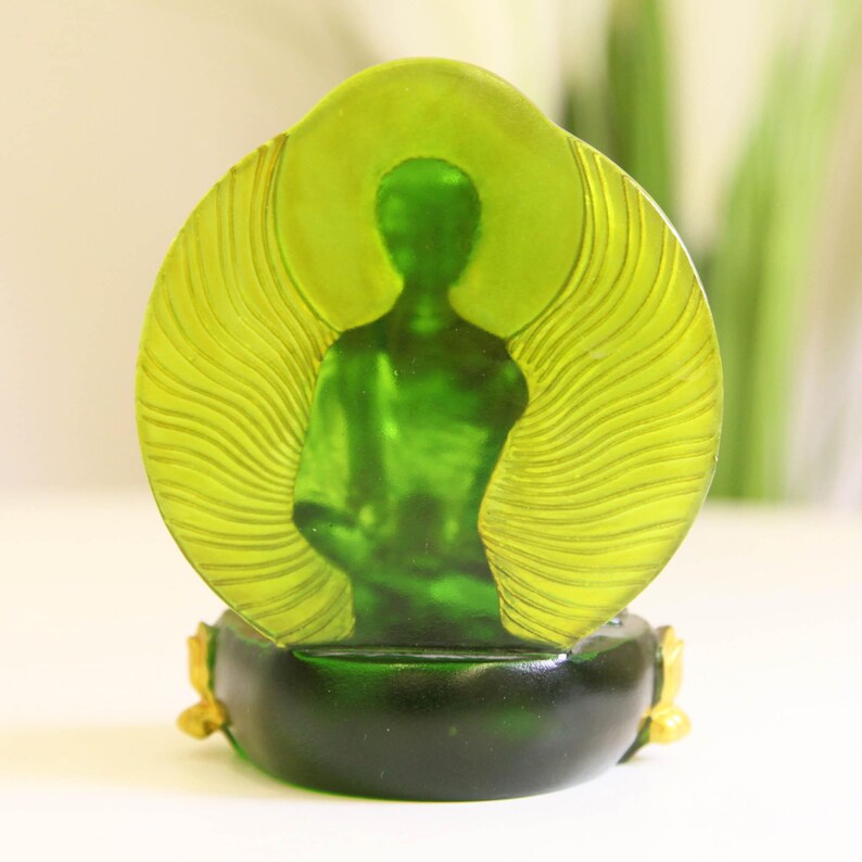 Glass Sakyamuni Buddha Statue: Hand-Painted Medicine Buddha Decor